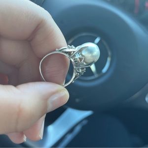 Authentic Platinum ring with Pearl
